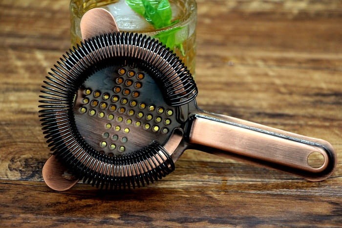 Two-Tone Plated Strainer With Crossed Apertures (5).jpg