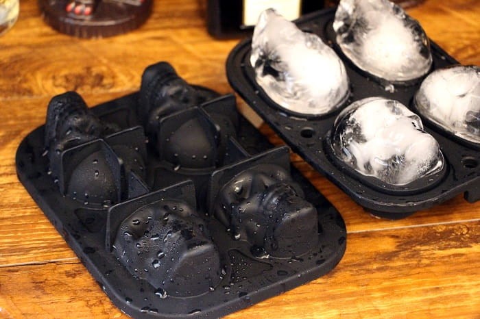 4 Section Silicone Ice Mould - Skull Shape Large Size (4).jpg