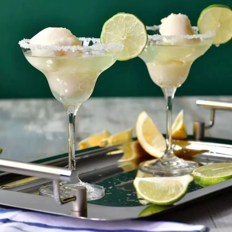 Kieliszki do margarity Mixology 5.png