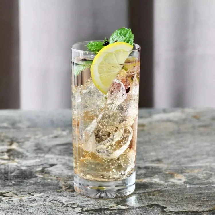 Wysokie szklanki Mixology 350 ml kontekst.jpg