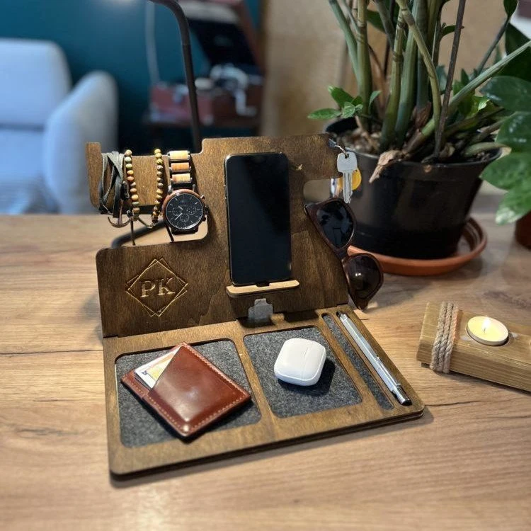 Drewniany organizer na biurko NeatDesk – palisander 1.jpg